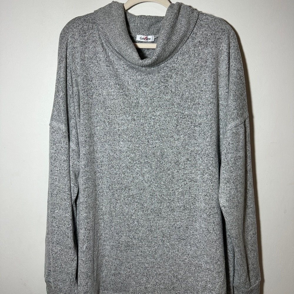 Gee Gee Womans Cozy Knit Gray Cowl Neck Sweater Size 3XL Casual Minimalist